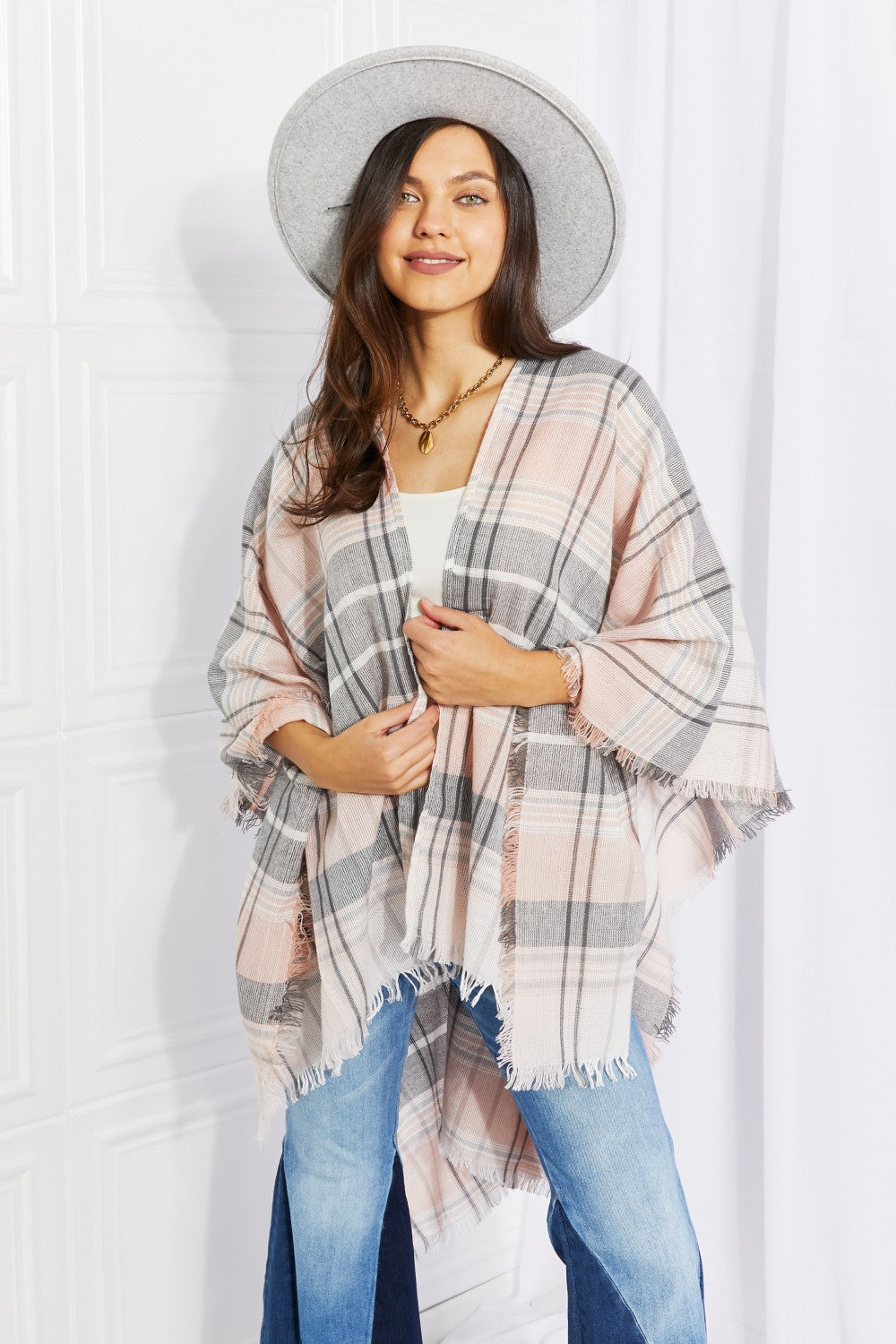 Leto Punch of Plaid Lightweight Poncho